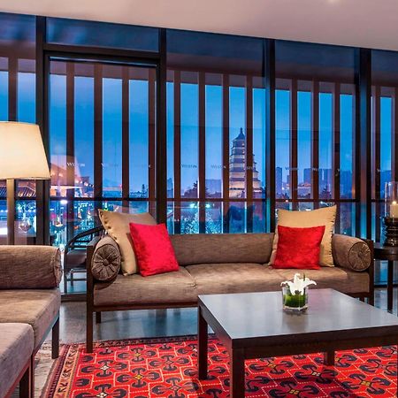 Отель The Westin Xi'An Сиань Экстерьер фото