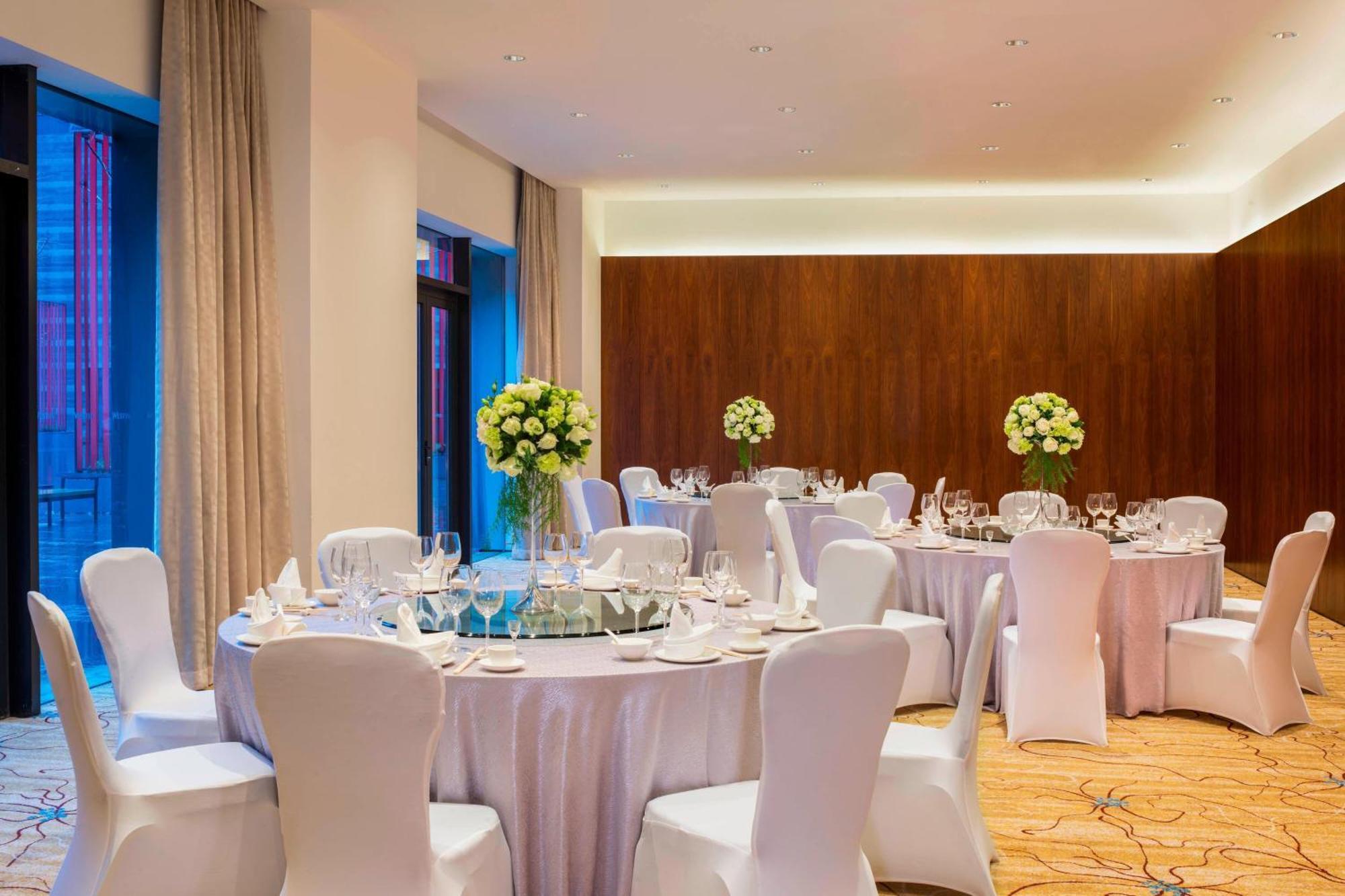 Отель The Westin Xi'An Сиань Экстерьер фото