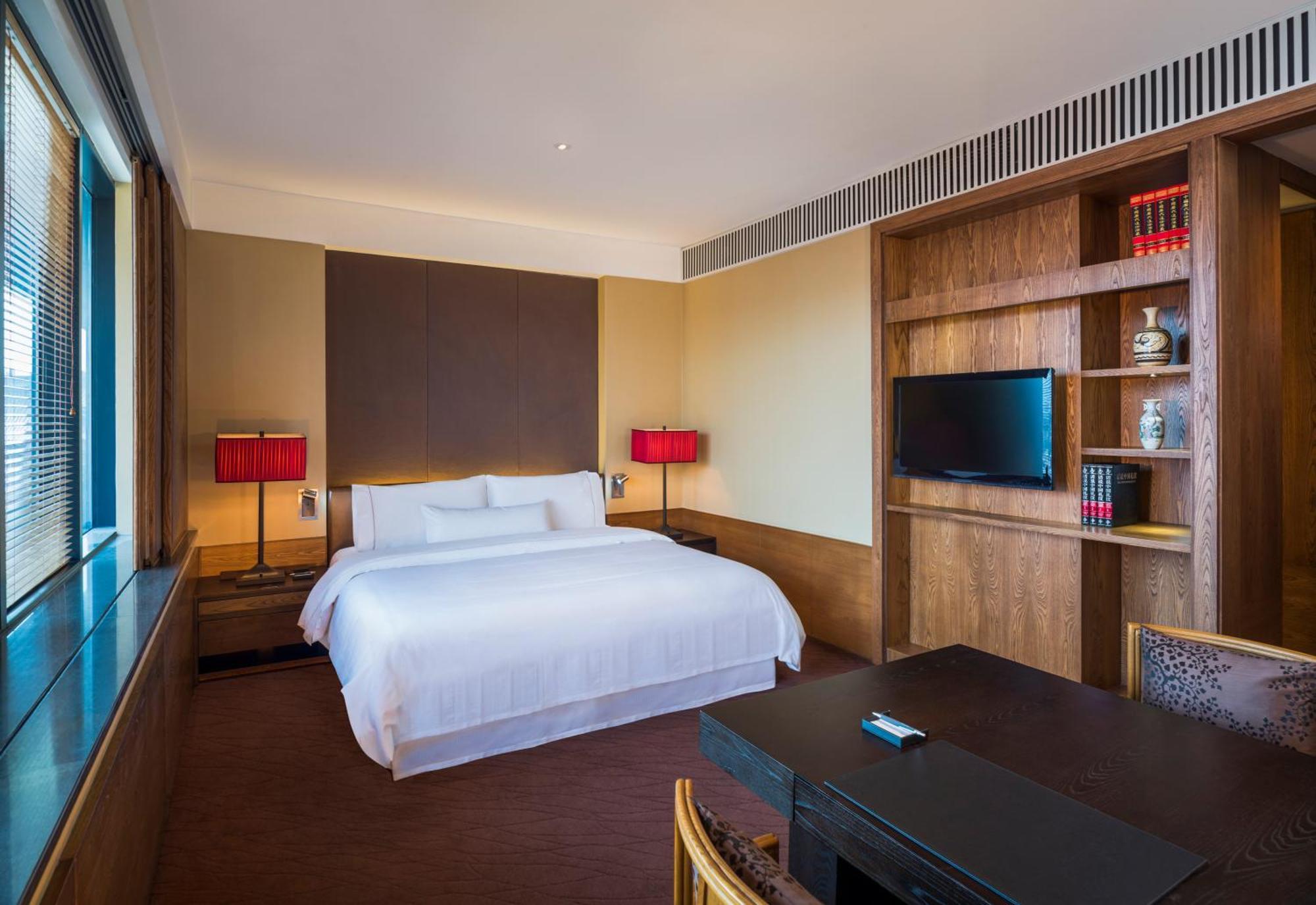 Отель The Westin Xi'An Сиань Экстерьер фото