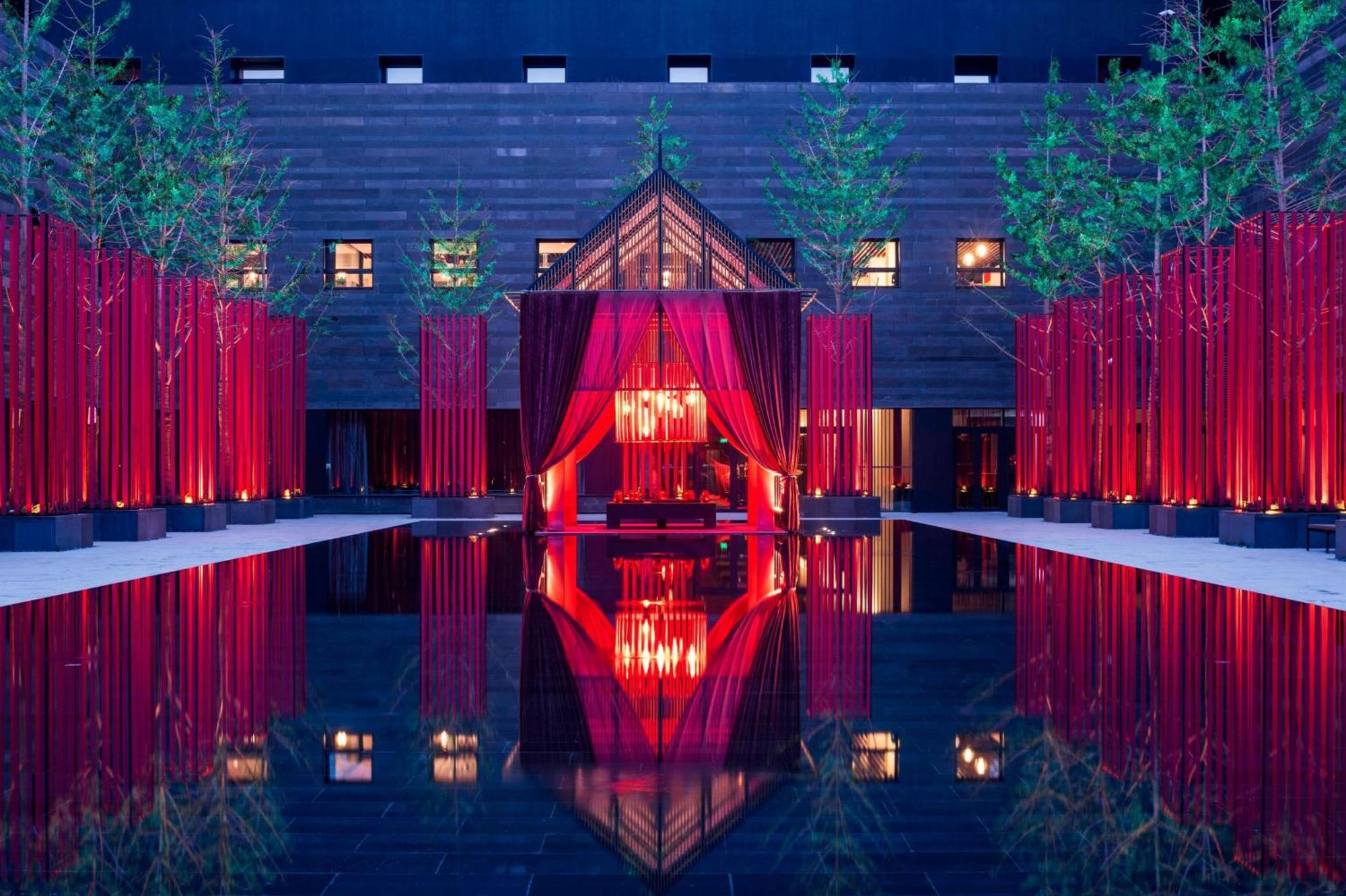 Отель The Westin Xi'An Сиань Экстерьер фото